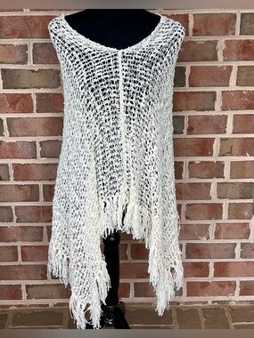 Lost River Cream Crochet Fringe Poncho Pullover | Boho Handmade Indonesia One SZ